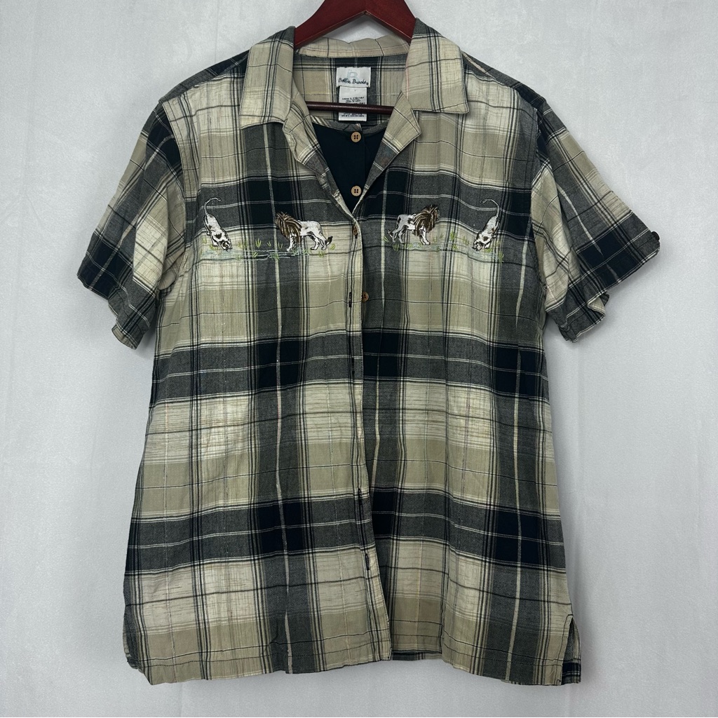 Bobbie Brooks Lions Embroidered Button Up Plaid Short Sleeve Collared Vintage